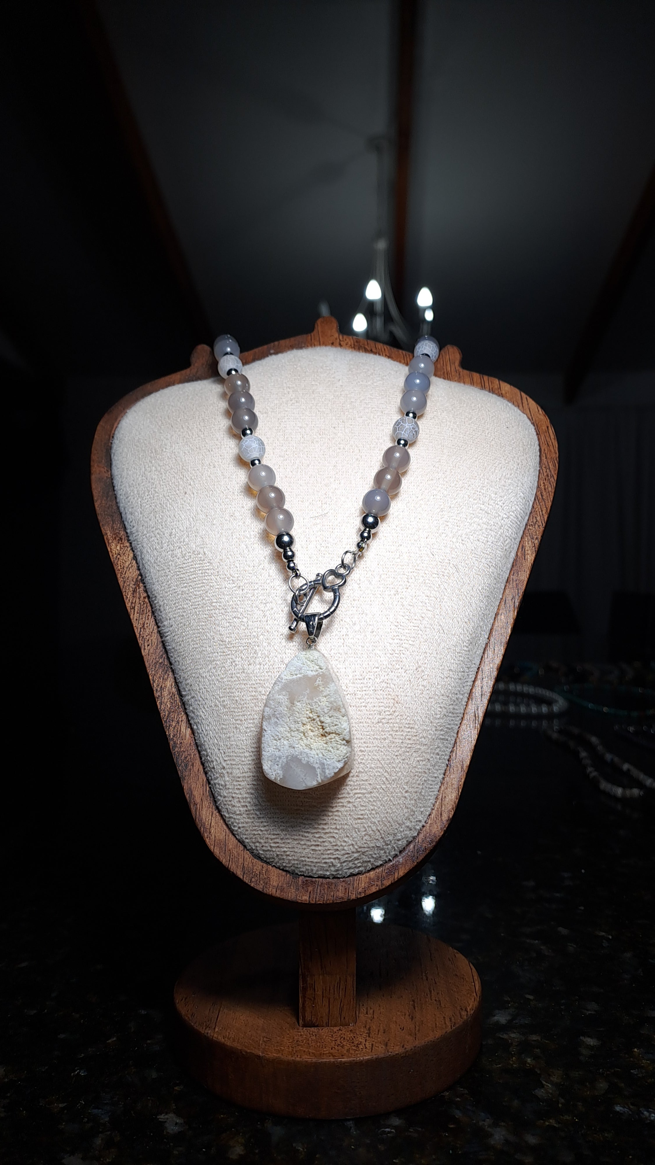 Collar 09